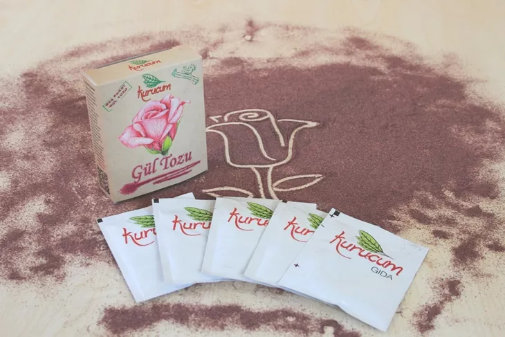 dried rose powder2